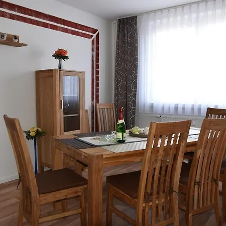 Apartament Gaestewohnung Neustaedter Strasse 35 *
